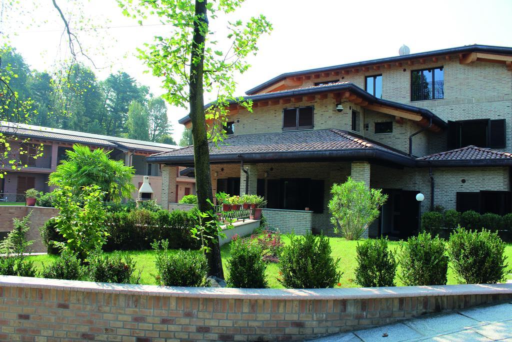 Maison D'Elite Сереньо Екстериор снимка