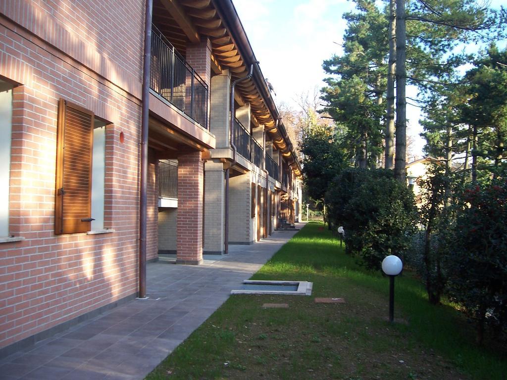 Maison D'Elite Сереньо Екстериор снимка
