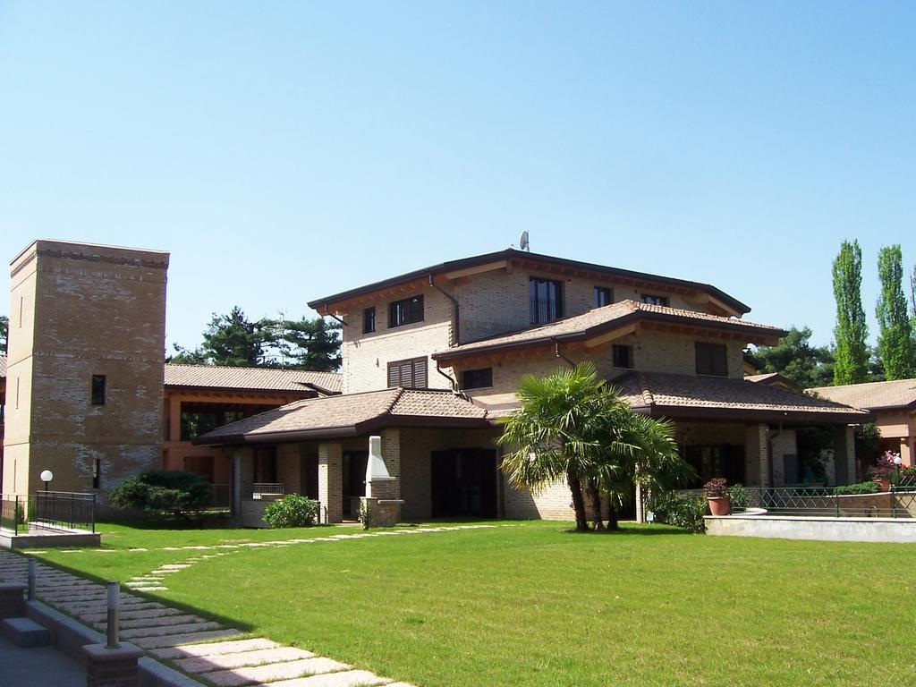 Maison D'Elite Сереньо Екстериор снимка